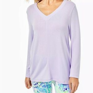 Lavender V-Neck Long Sleeve Top